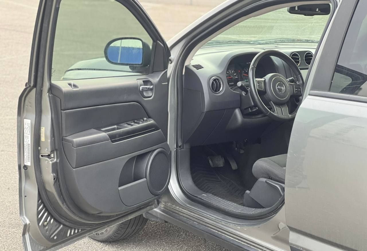 Jeep compass 2012