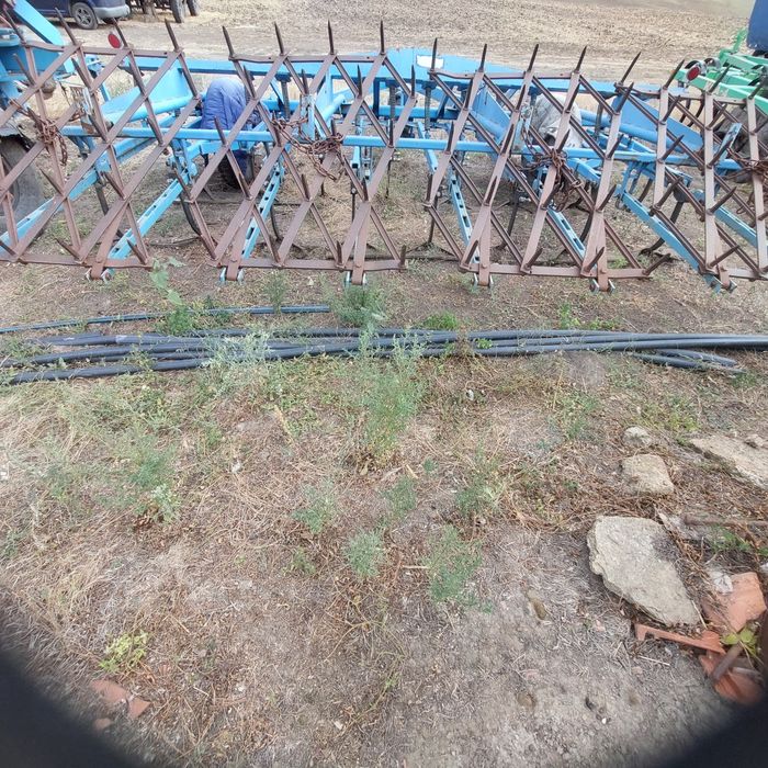 Продам культиватор Умань фермаш усилений  кпс 4.2