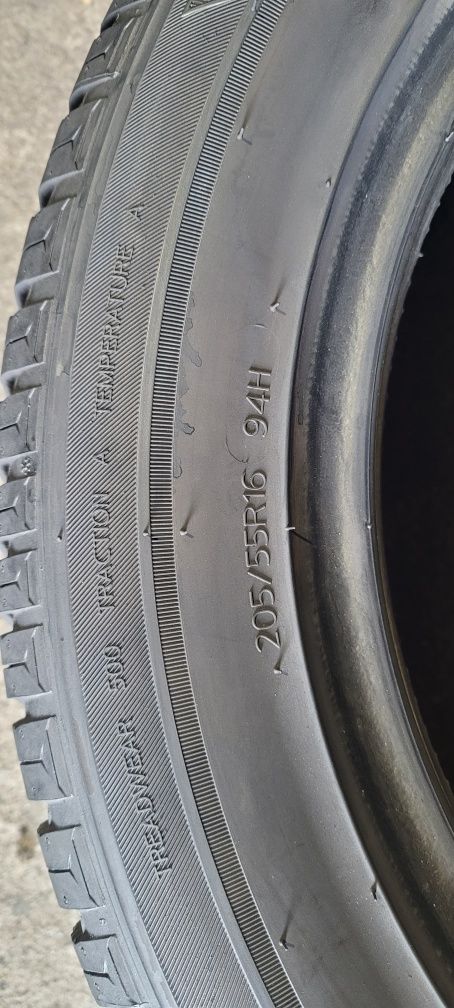 205/55r16 94H Hankook Kinergy 4S 2 z 2021r ładne.
