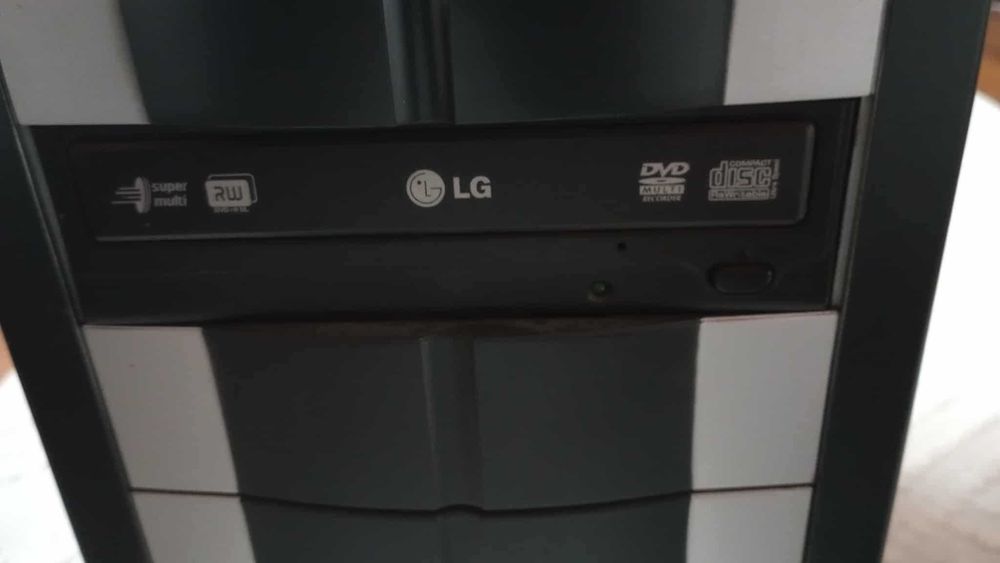 Komputer stacjonarny LG Super Computer