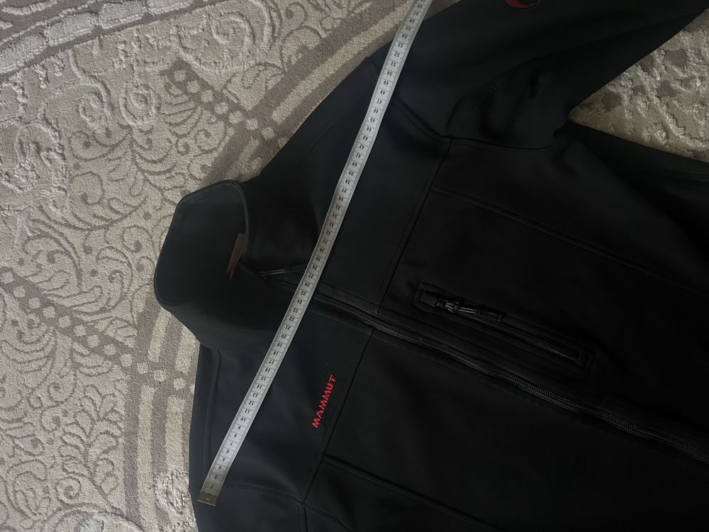 Чоловічий оригінальний софтшел Mammut M-L розмір