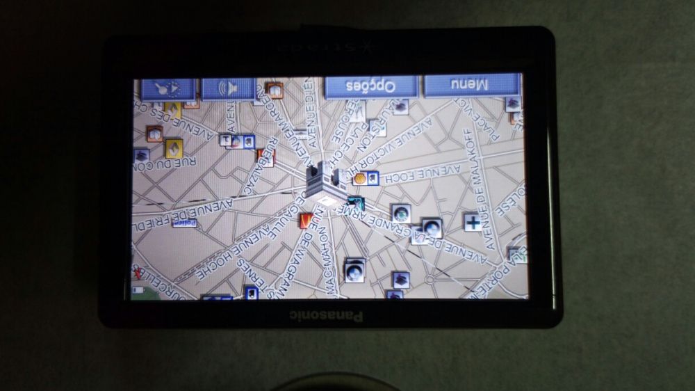 GPS Panasonic Strada pouco uso