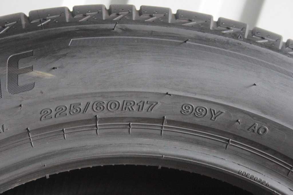 225/60/17 Bridgestone Turanza T005 225/60 R17  2020r