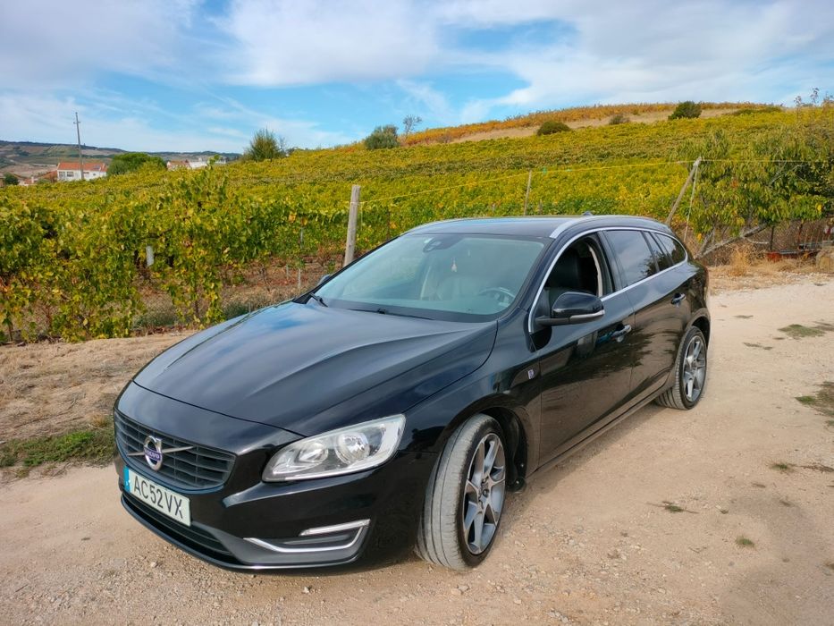 Volvo V60 D3 2.0 150cv VOR – 2016 – Excelente estado – Muitos extras