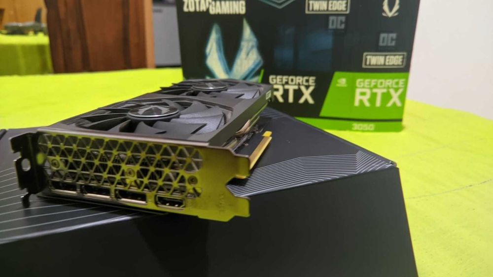 Placa Gráfica Zotac Gaming GeForce RTX 3050 Twin Edge OC 8GB GDDR6