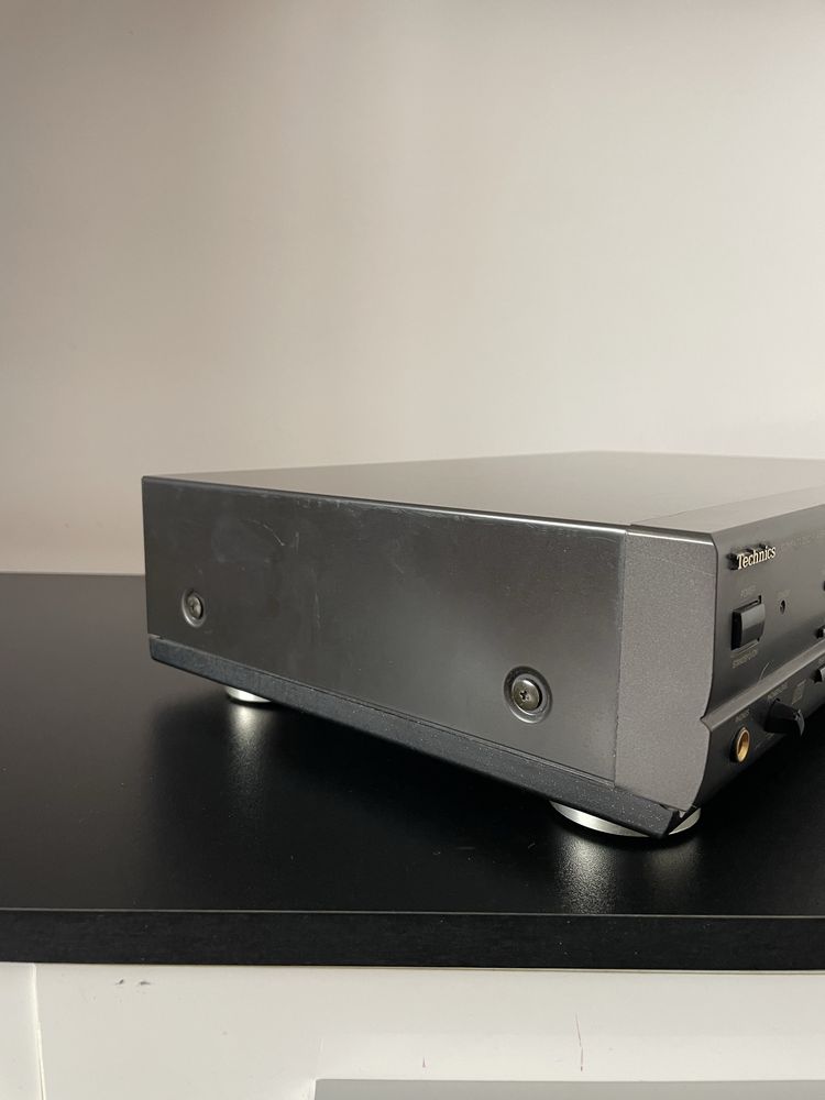 Odtwaracz cd technics SL-PG590