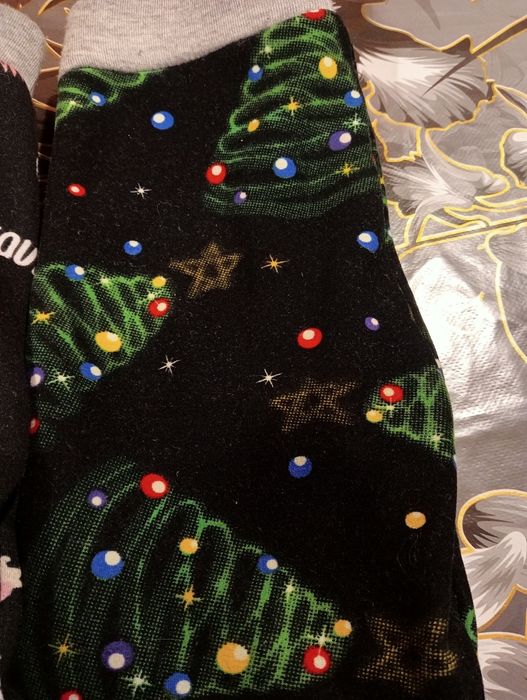 Legginsy- dziewcz. ociepl futerkiem 2 szt(1 świąteczne) 98-104 +gratis