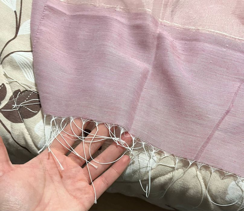 Lenço rosa de senhora com transparências como novo