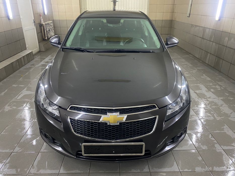 Продам авто Chevrolet Cruze 1.4 MT LT