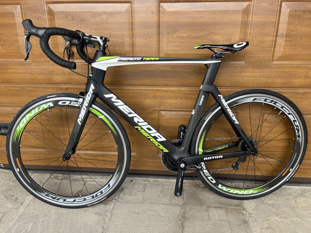 Карбоновий шосейник Merida Reacto 4000 Dura Ace di2