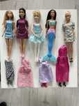 Barbie zestaw 5 lalek + ubranka i buty