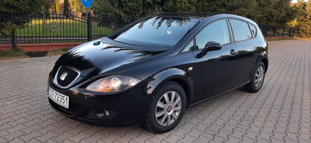 Sprzedam Ślicznego Leona II 1.6Mpi 102km! Benzyna! 180tys! Climatronik