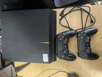 PlayStation 4 FAT 500 гб + два геймпада