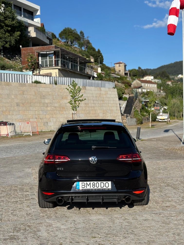 Volkswagen Golf 7 GTI