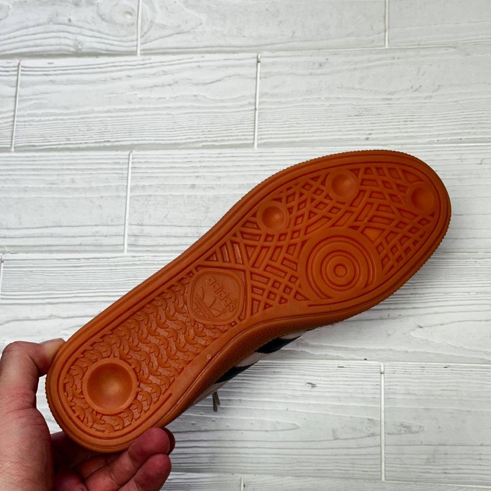 Жіночі кросівки adidas spezial