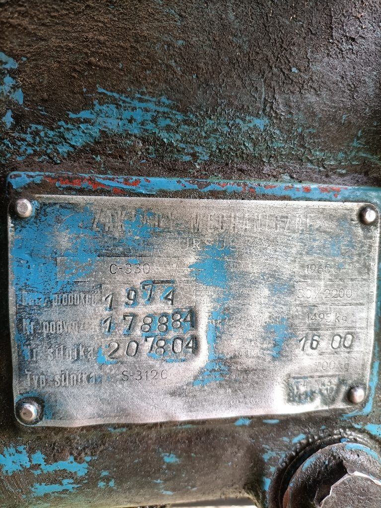 Ciągnik rolniczy ursus C-330