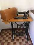 maquina de costura NAUMANN