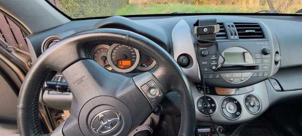 Toyota Rav4 III 2007