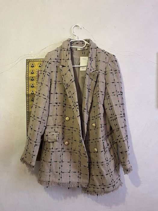 Продаю новий жіночий  піджак