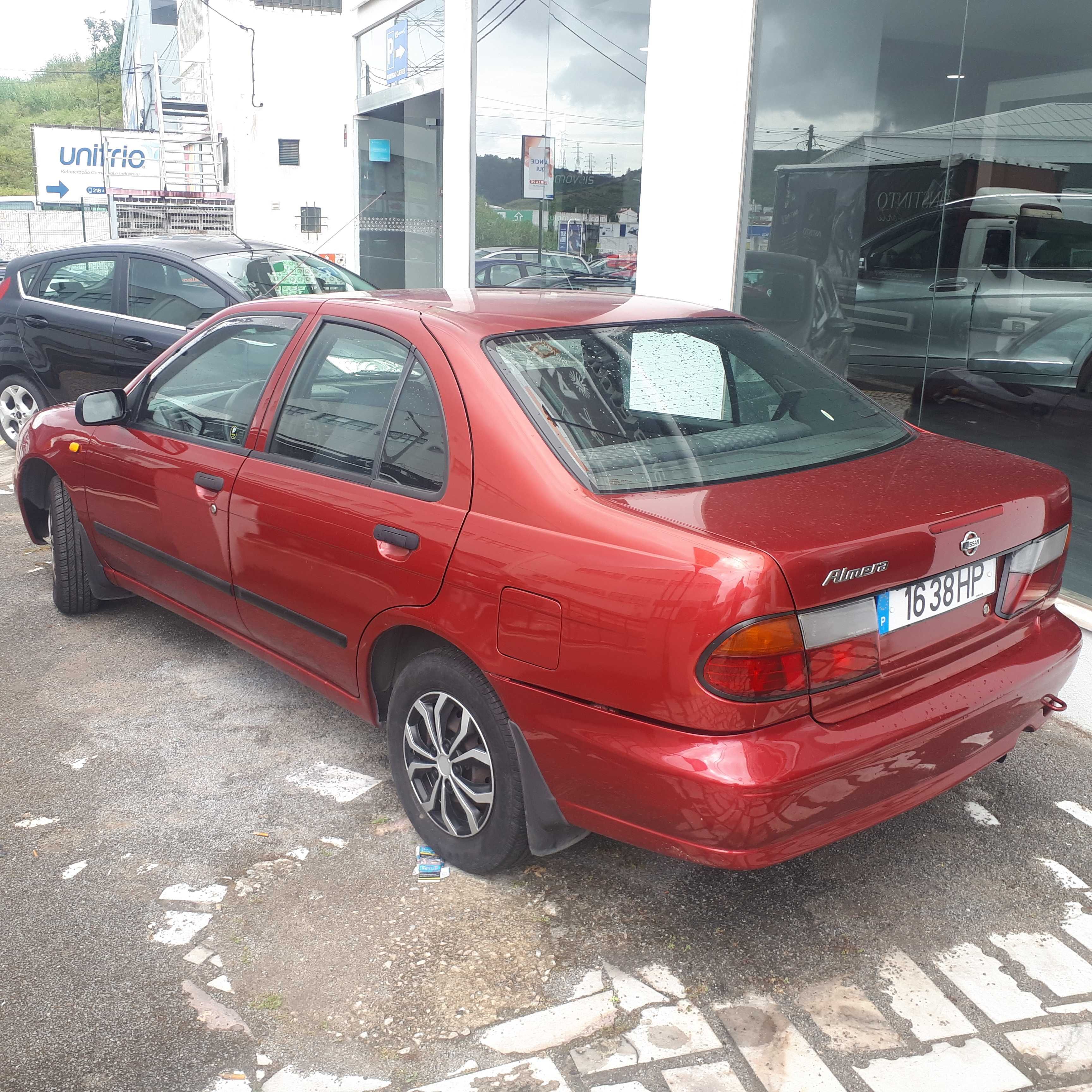 Vendo nissan almera