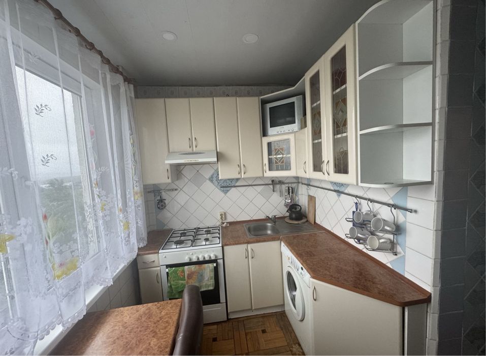 Продам 2х.кв. 7/9 на Алексеевке м. Победы