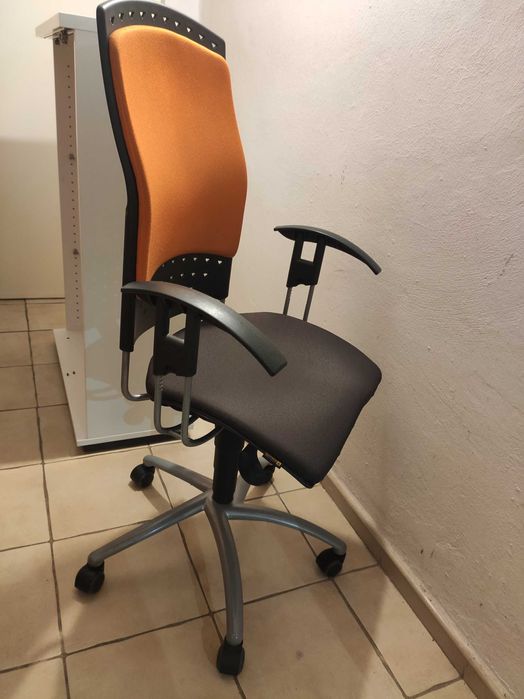 Krzesło obrotowe fotel biurowy Sitag Reality