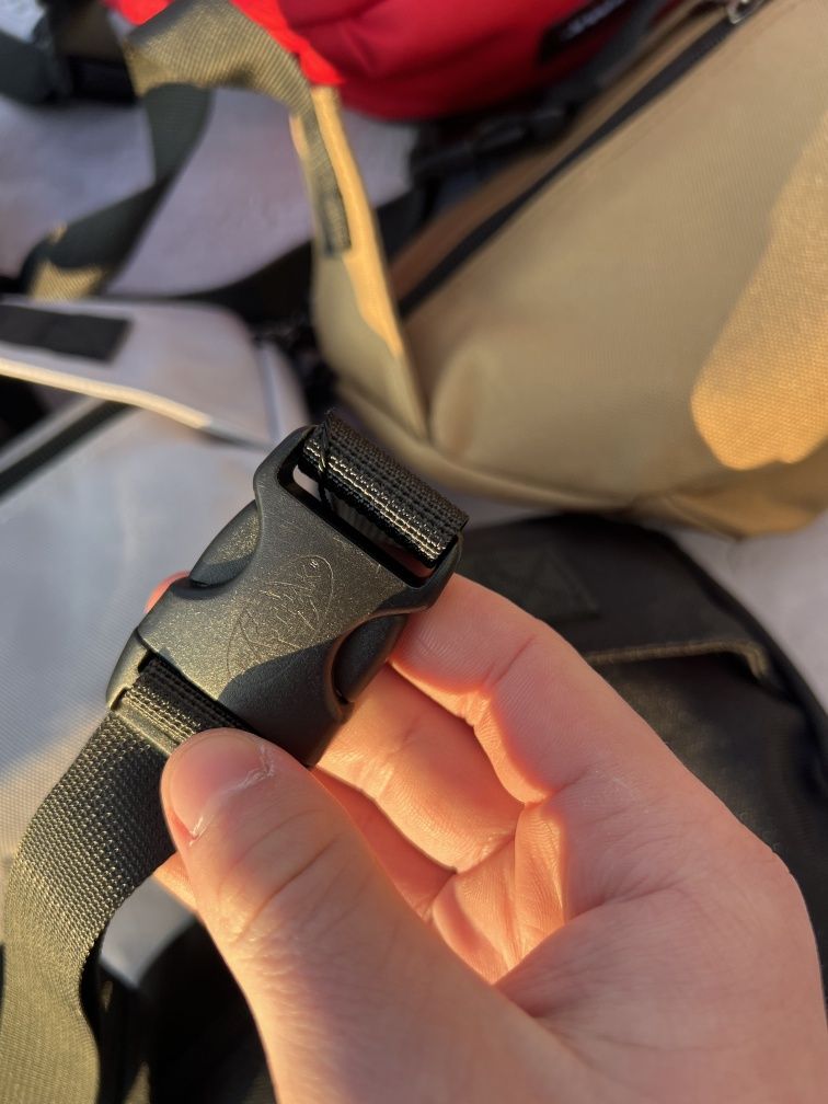 Бананка eastpak сумка сумочка барсетка мессенджер истпак месенджер