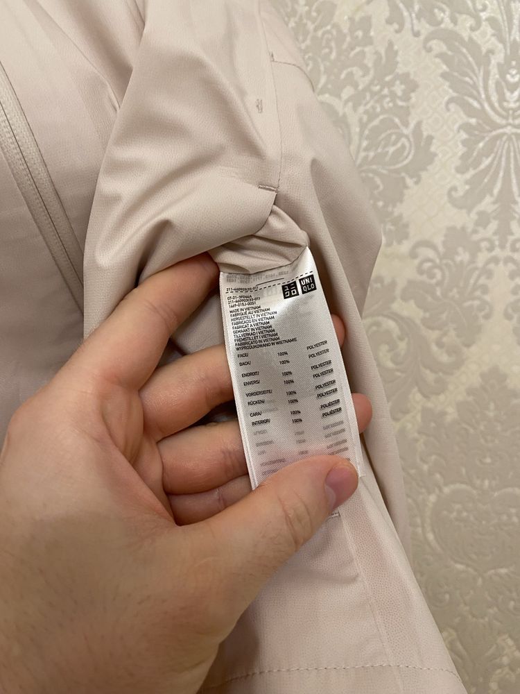 Uniqlo вітрьовка дощовик