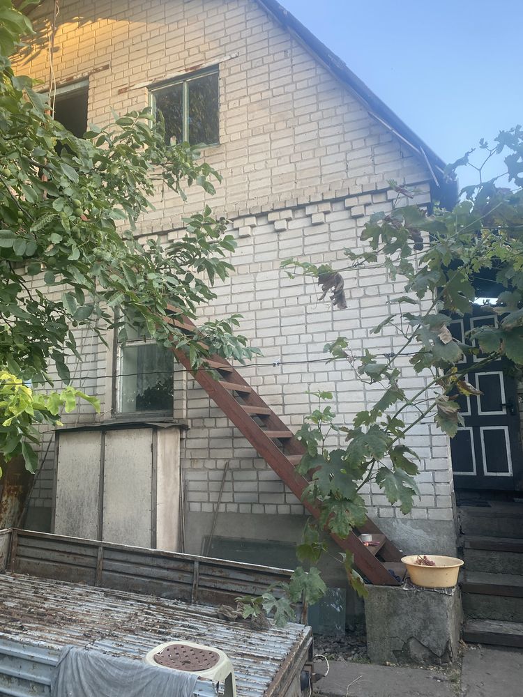 Продаю житловий будинок в селі Нова Зоря у передмісті Кривого Рогу