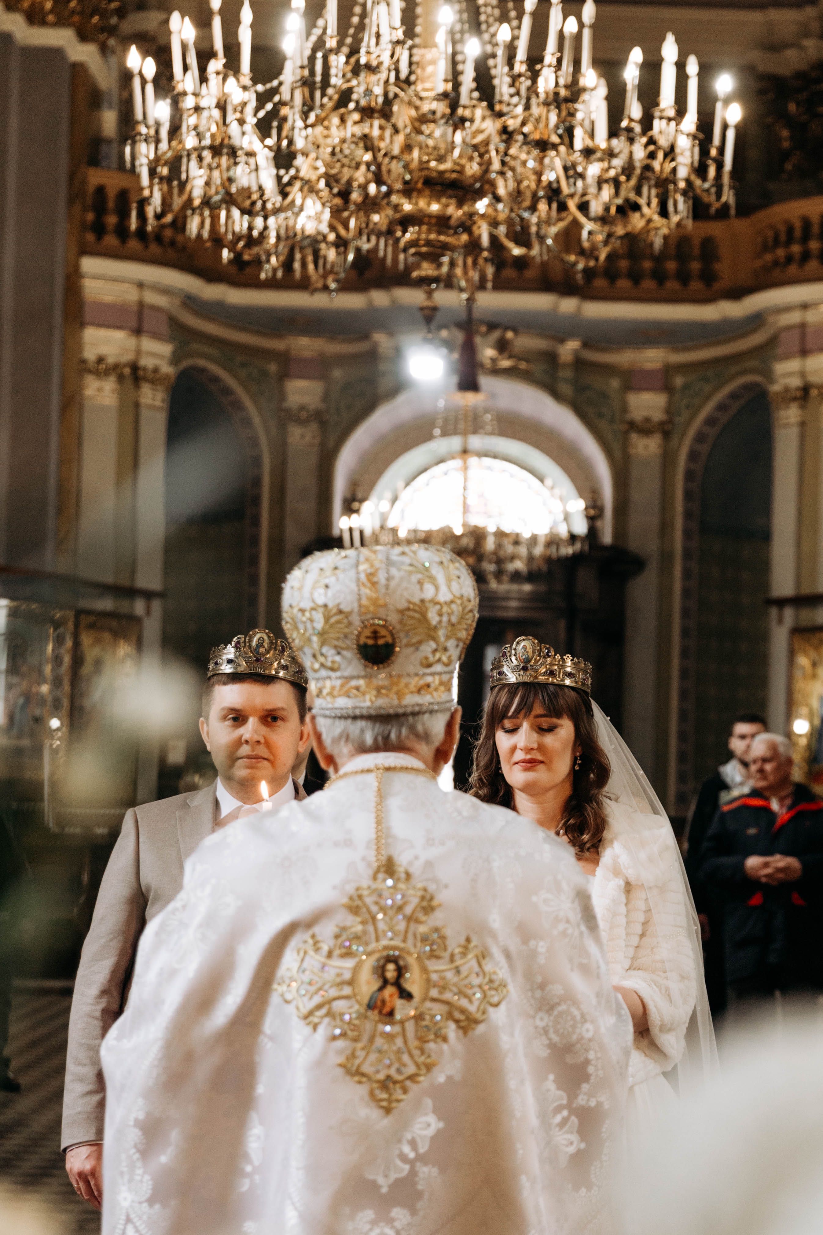 Фотограф Львів фоторепортаж подій хрестини, вінчання, дні народження