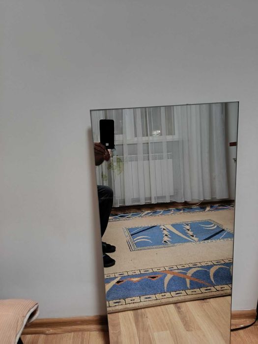 Дзеркала різних розмірів — для дому, ванної, декору