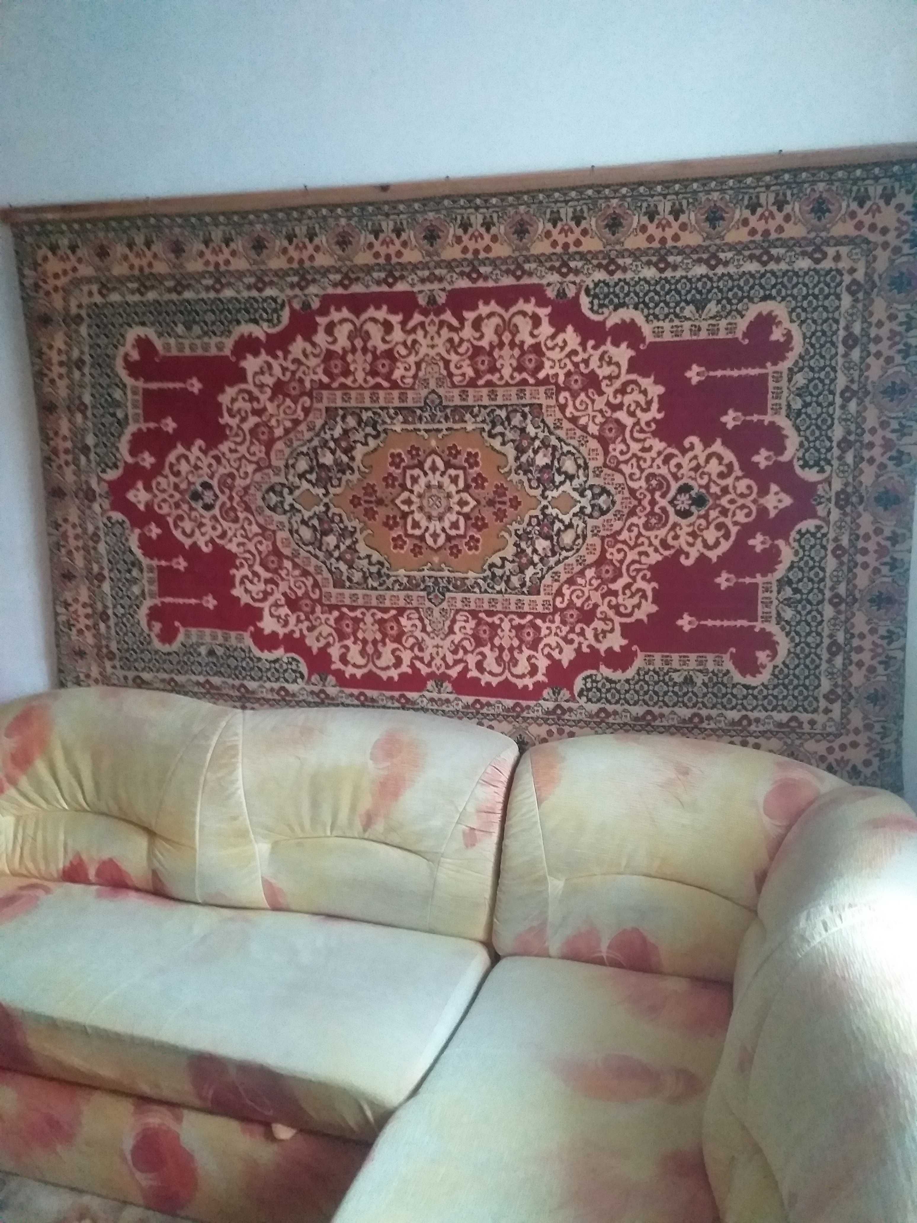 Продам ковры 2шт 150×247