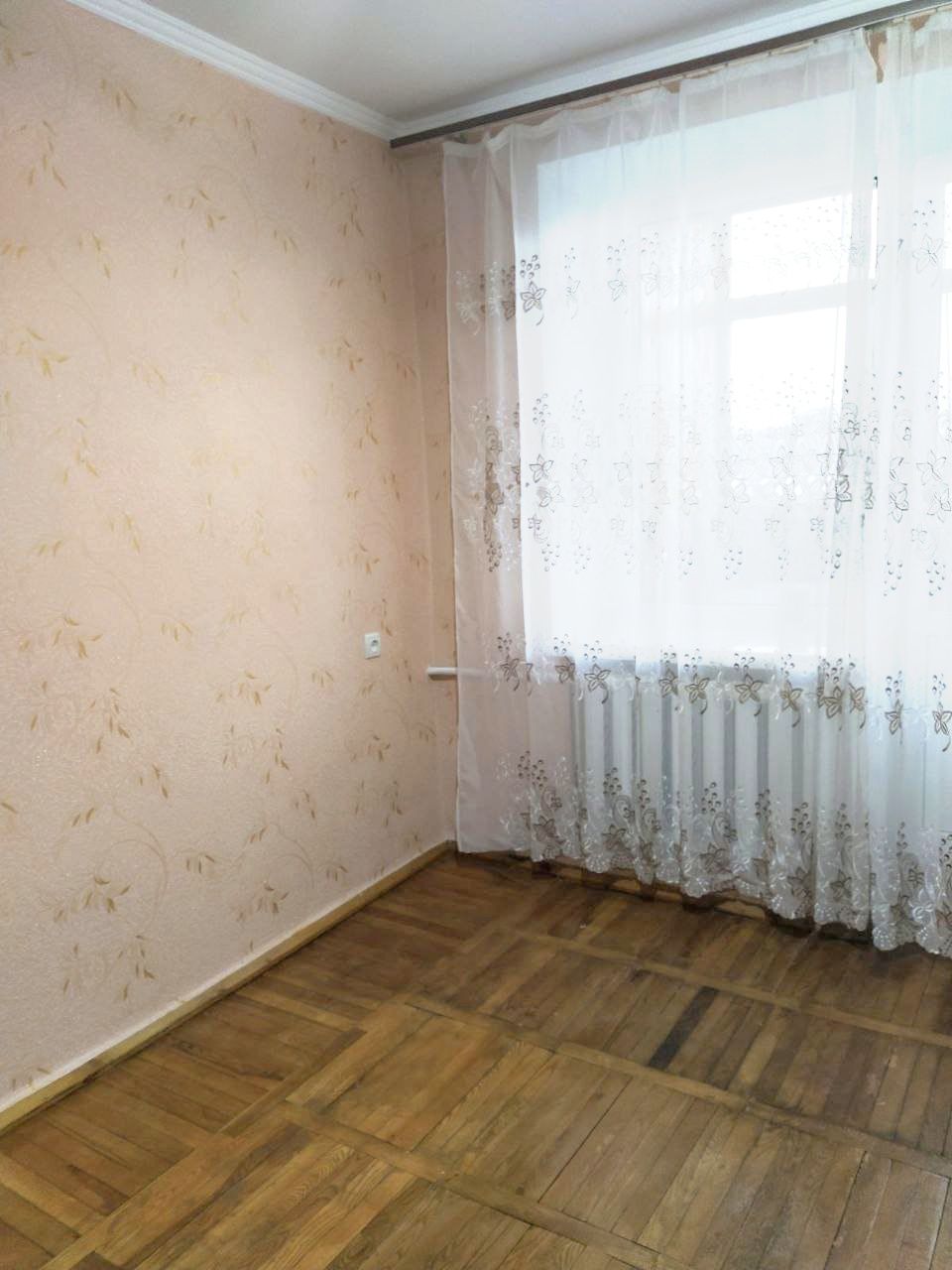 Продаж 3к квартири на Замості