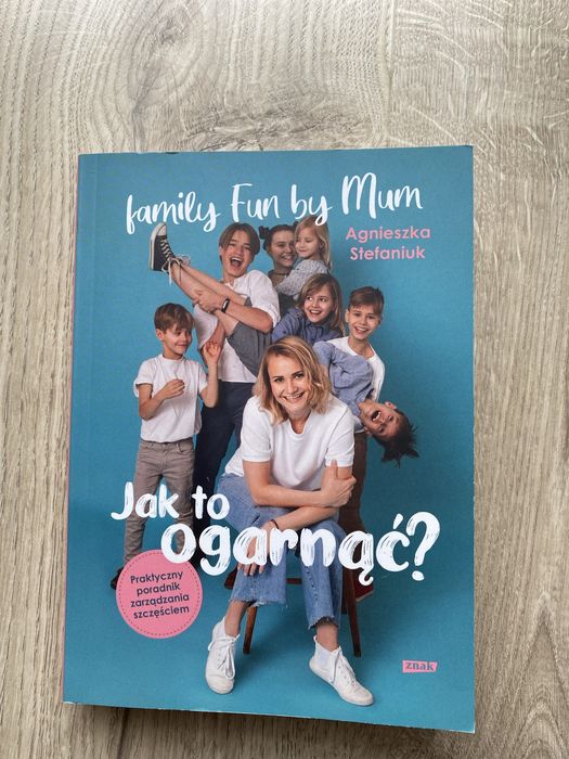 Ksiazka “Family fun by mum”