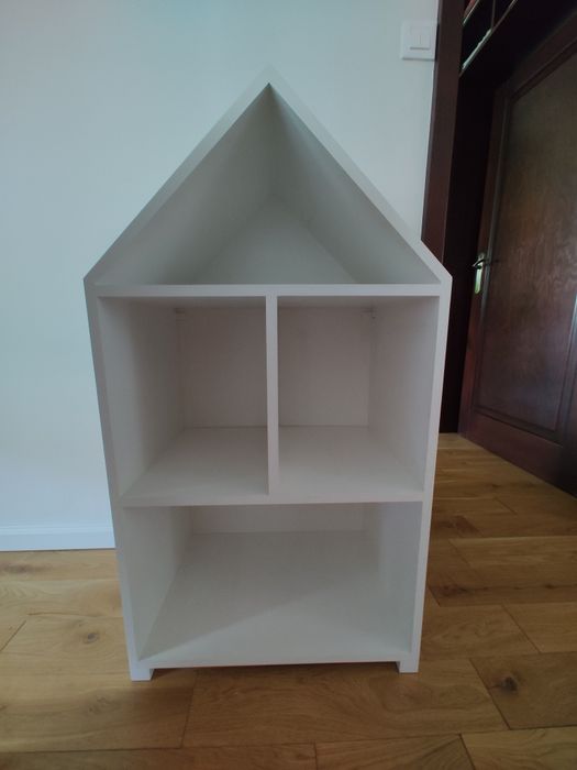 Regał z drzwiami, We made IT, domek