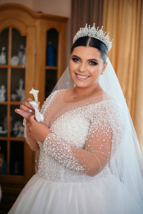Весільне плаття для красуні нареченої