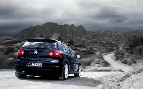 Difusor de para-choque traseiro Look GTI / GT para Volkswagen Golf 5