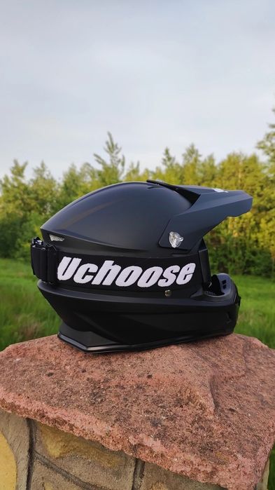 Мото шолом кросовий/ендуро з окулярами