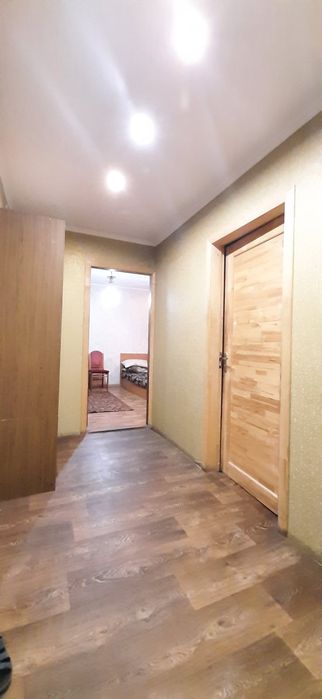 Без комісії.  Можливо на 1 міс. 2-х кімн. кв. зупинка торг.центр.