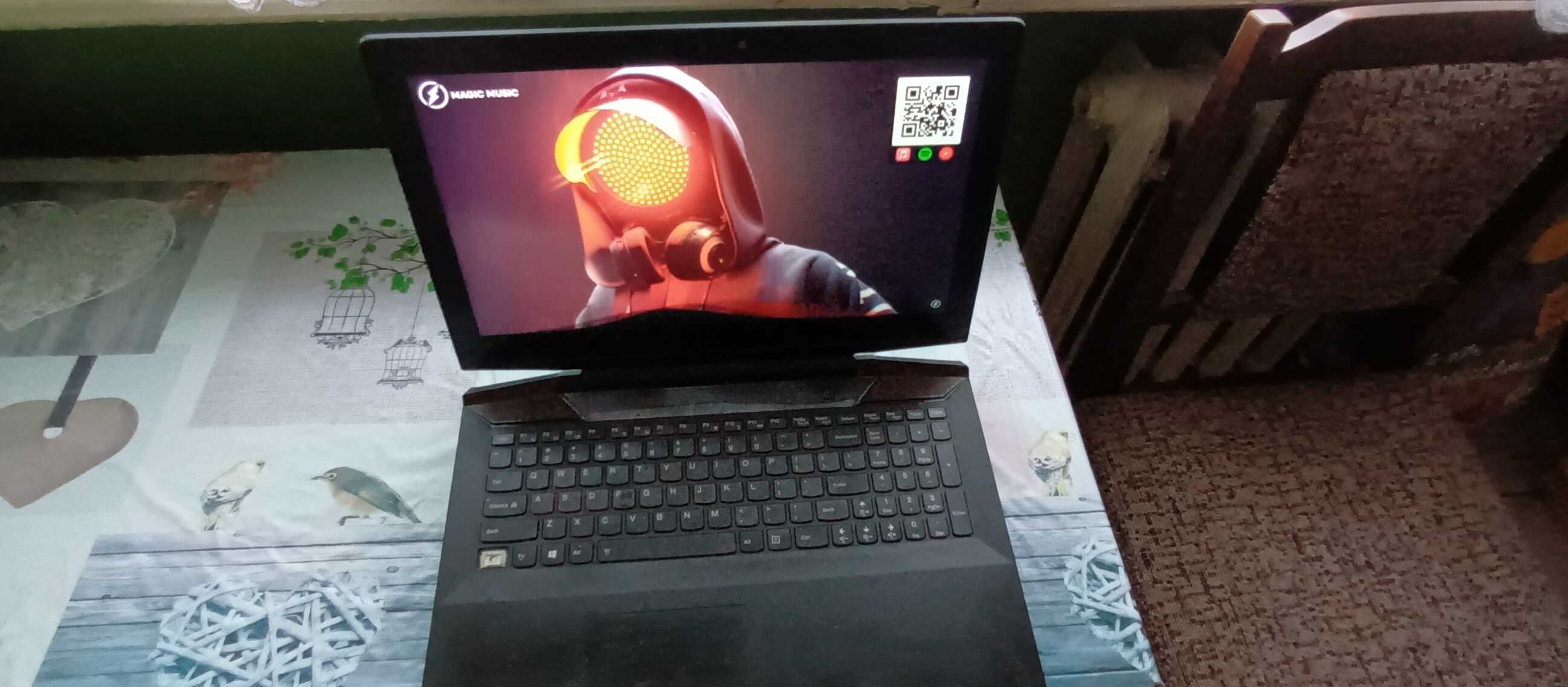 Gamingowy Laptop LENOVO Y700