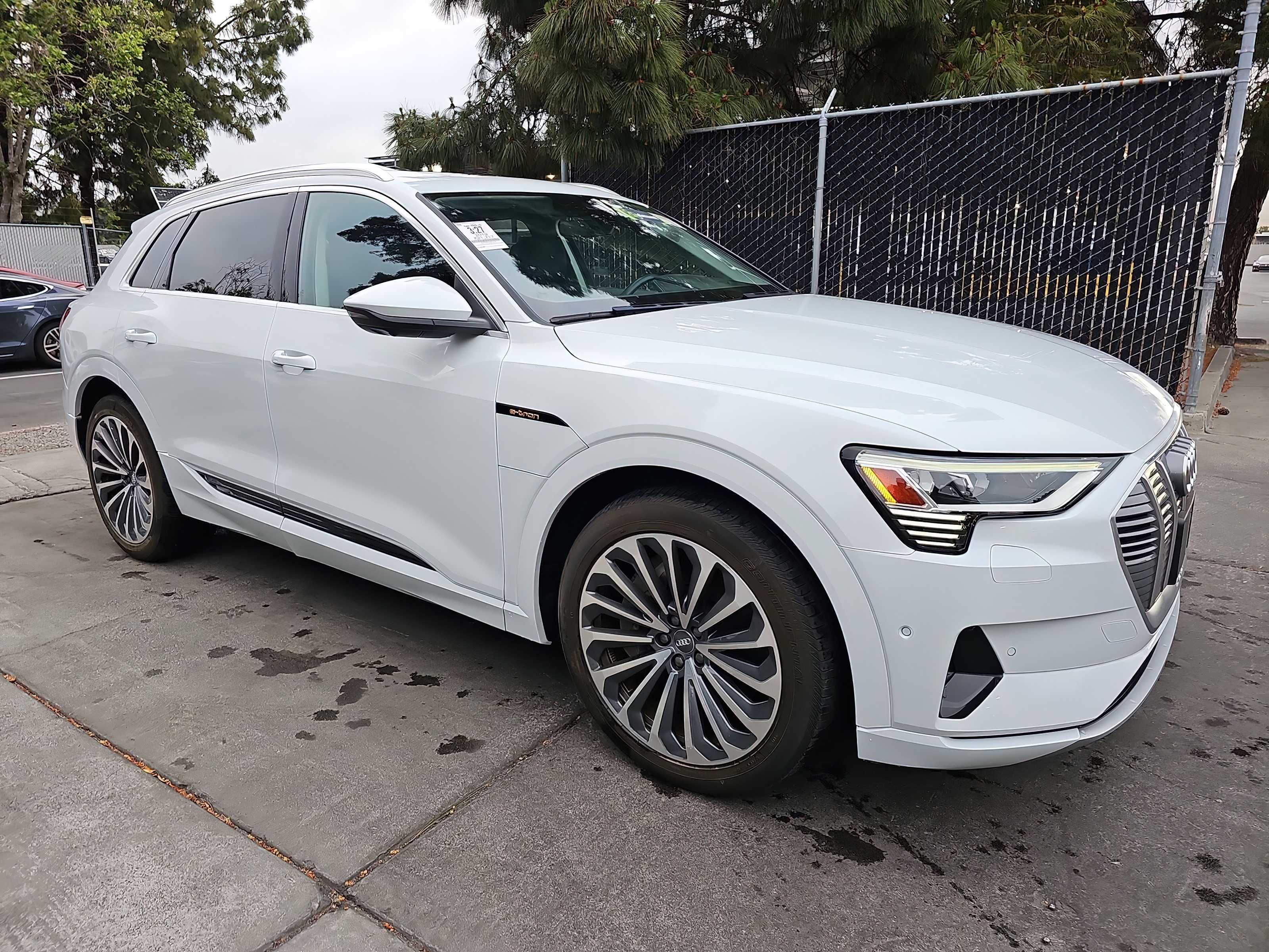 Audi e-tron 2019