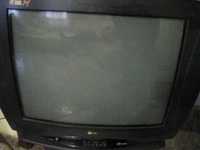 телевизор модель LG CF21D -70