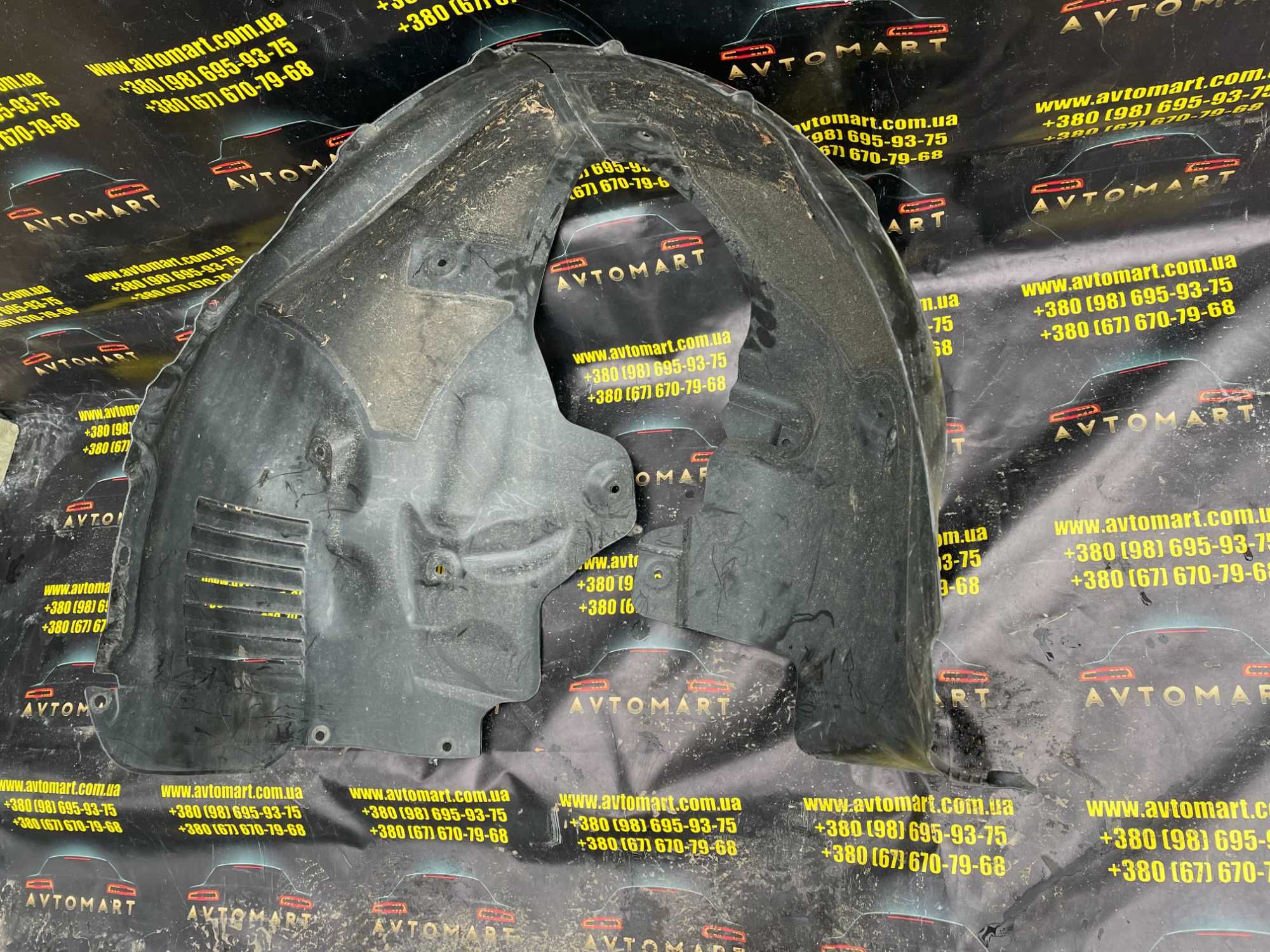 Підкрильник передній лівий Tesla Y подкрылок Tesla Y 1492613-00-B