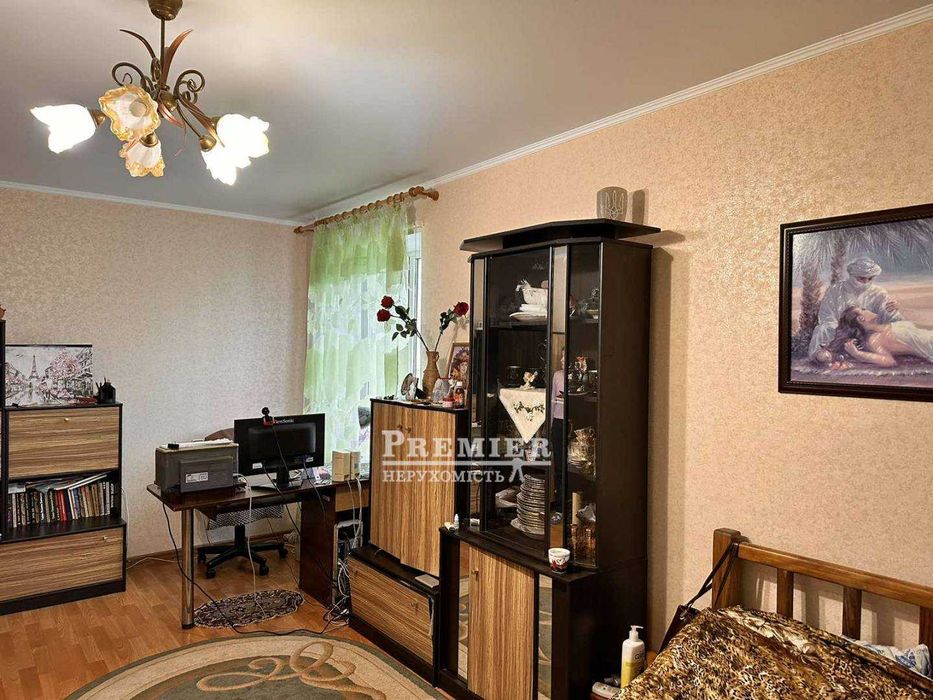 Продам 2 комнатную квартиру с ремонтом на Марсельской/Семена Палия