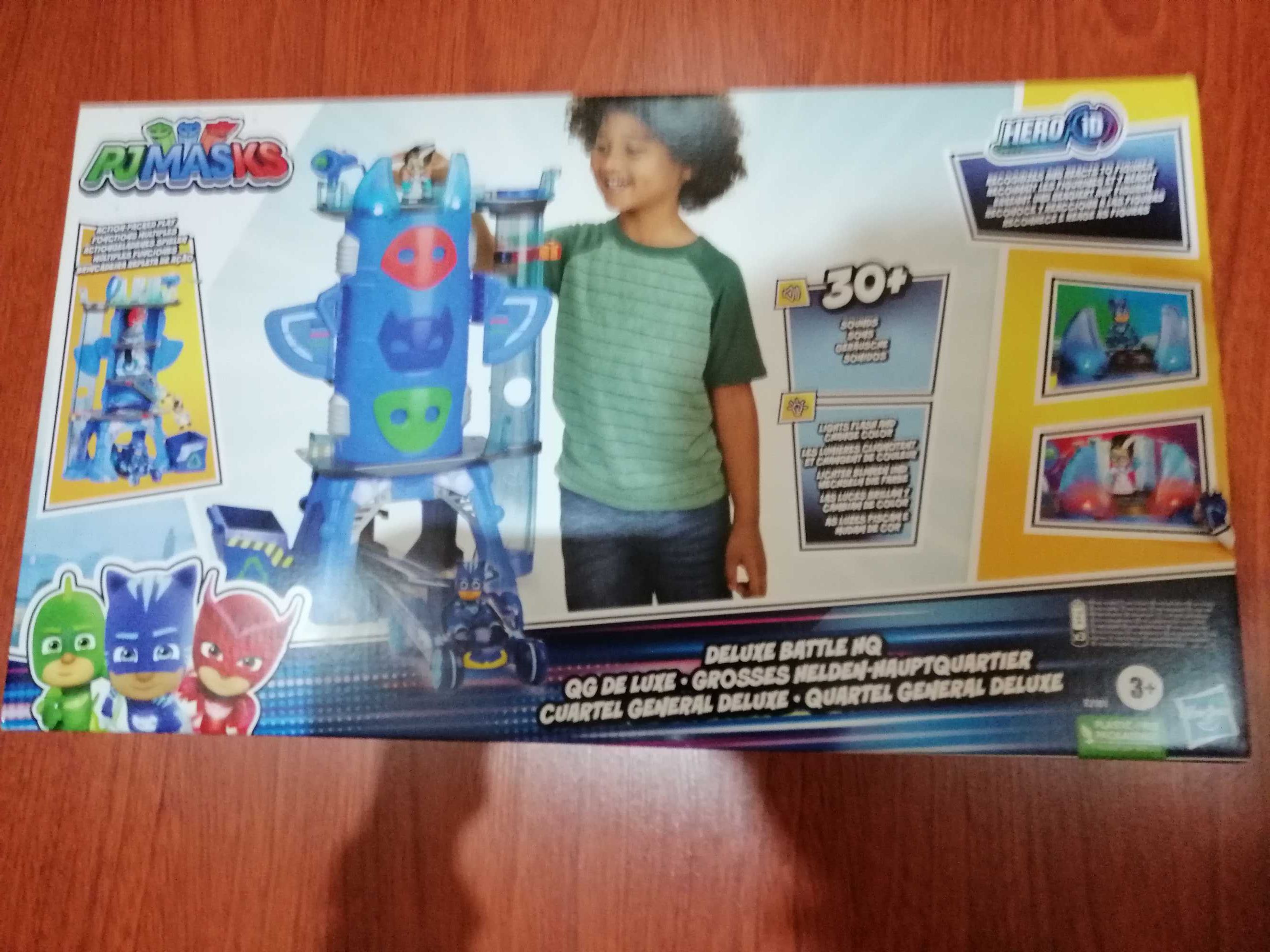 PJ Masks - Quartel geral deluxe, 3 anos