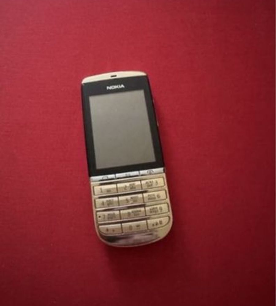 Продам Nokia asha 300