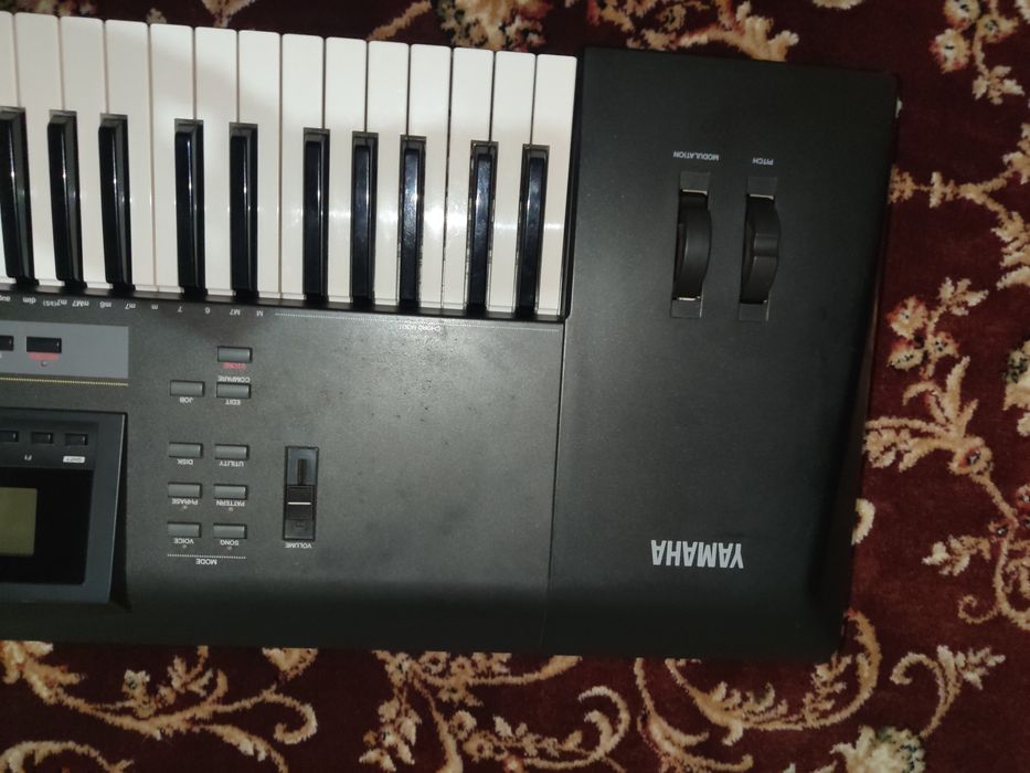 Yamaha QS300- cинтезатор знижка