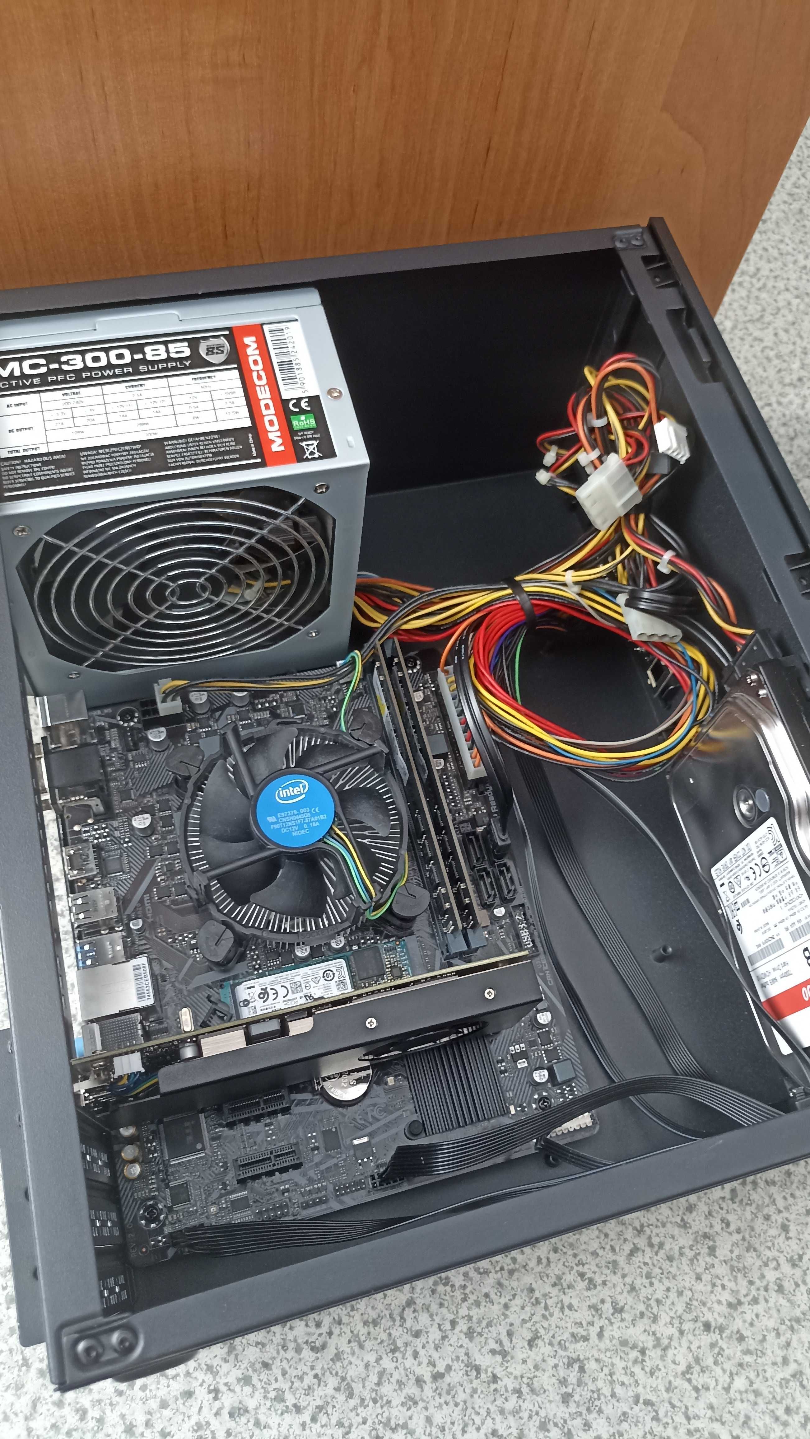 Tani PC do gier i5-10400F RTX 3050 6GB RAM 16GB DDR4 M.2 512GB W11