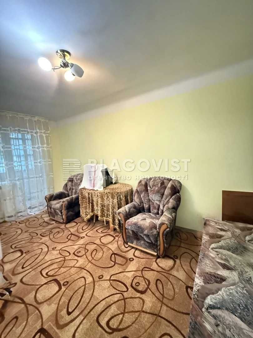 Продаж квартири Шевченківський район, вул. Кирило-Мефодіївська 7