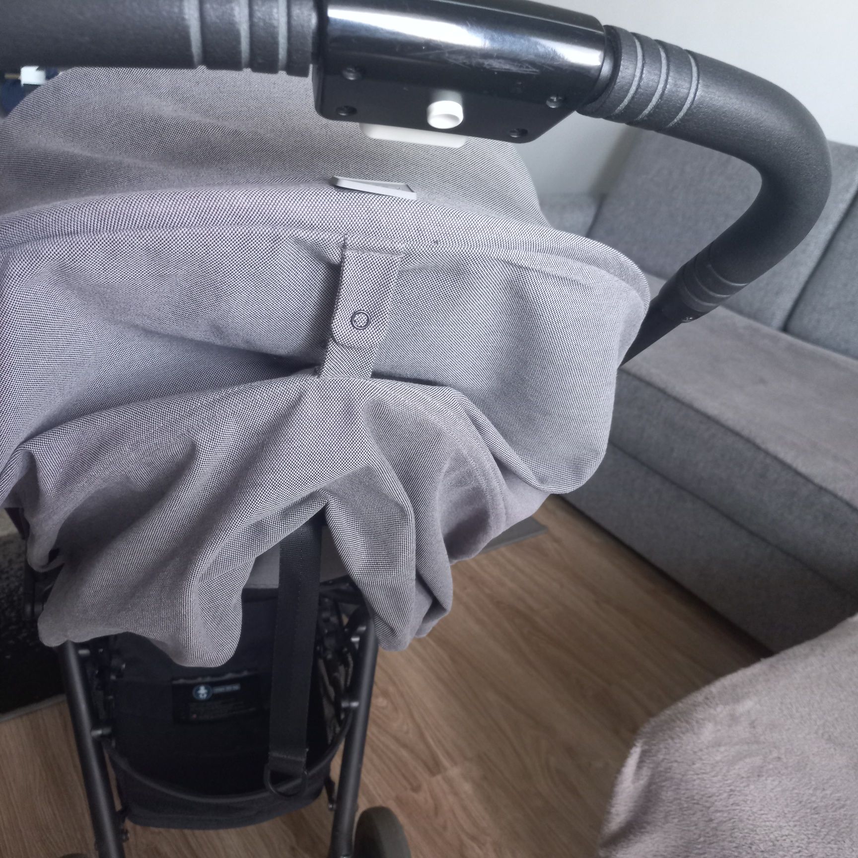Sprzedam  używaną spacerówkę Cybex eezyS+2